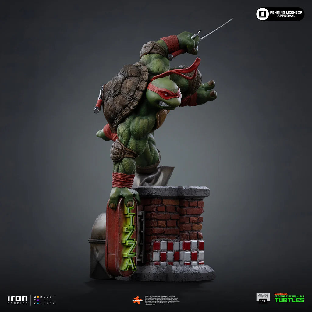 Teenage Mutant Ninja Turtles Raphael Unleashed Statue By Iron Studios