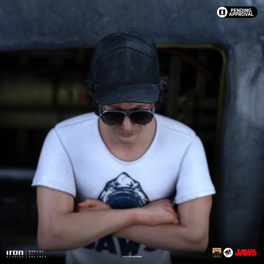 Steven Spielberg & Jaws 50th Anniversary Statue by Iron Studios