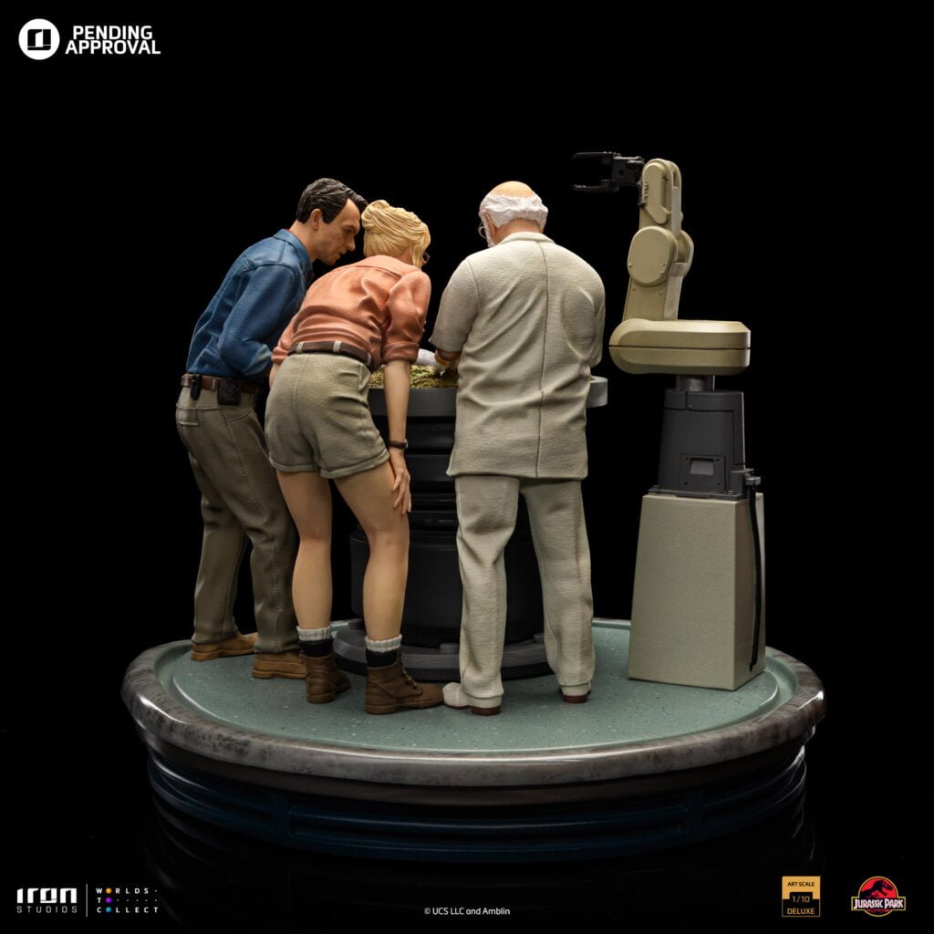 Jurassic Park Dino Hatching 1/10 Art Scale Limited Edition Statue