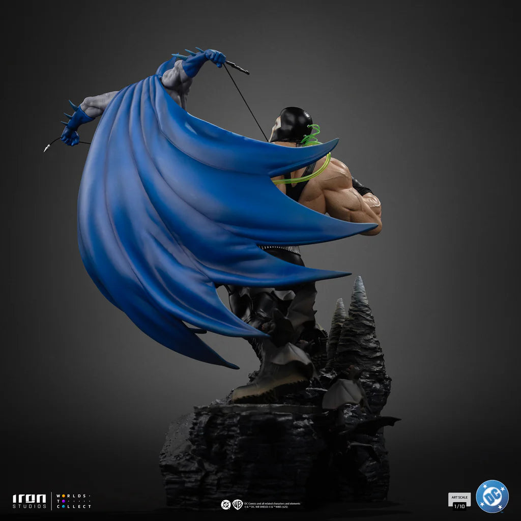 Batman vs Bane DC Comics Diorama Statue By Iron Studios