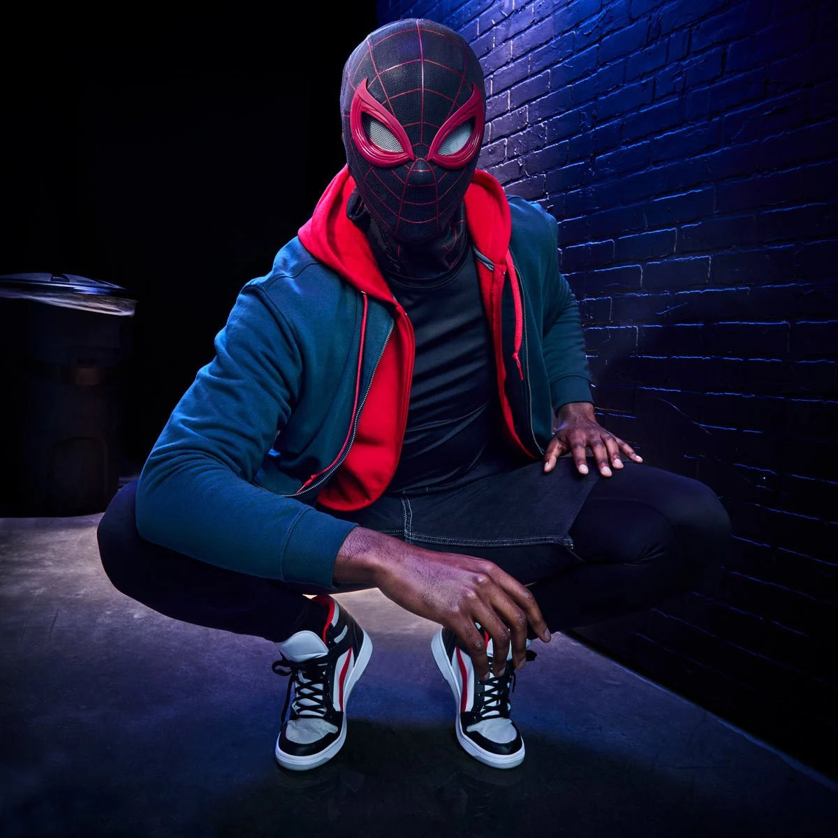 Spider-Man Marvel Legends Miles Morales Electronic Expressive Mask