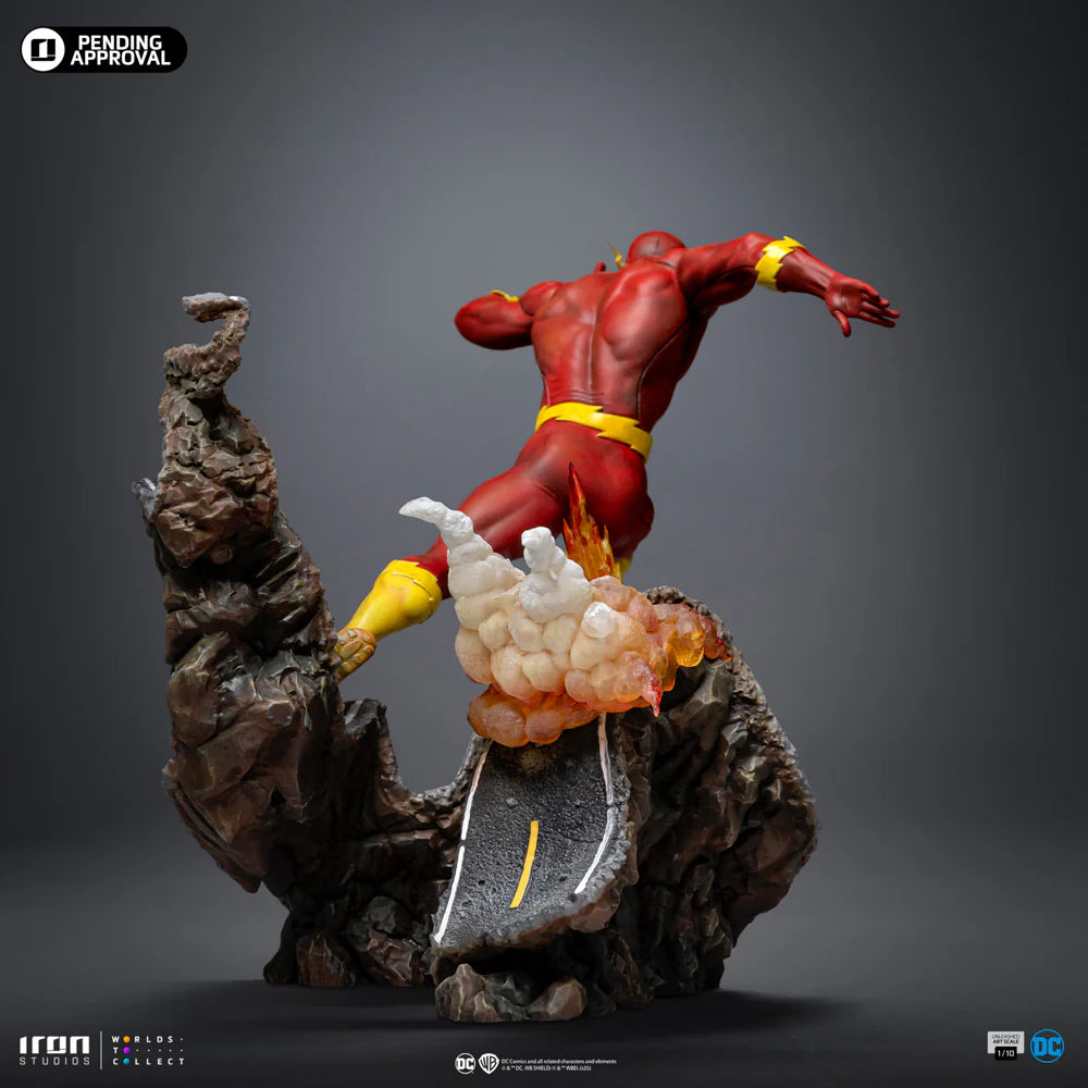 Iron Studios Flash Unleashed 1:10 Scale Statue