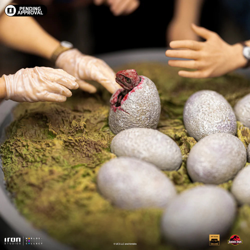 Jurassic Park Dino Hatching 1/10 Art Scale Limited Edition Statue