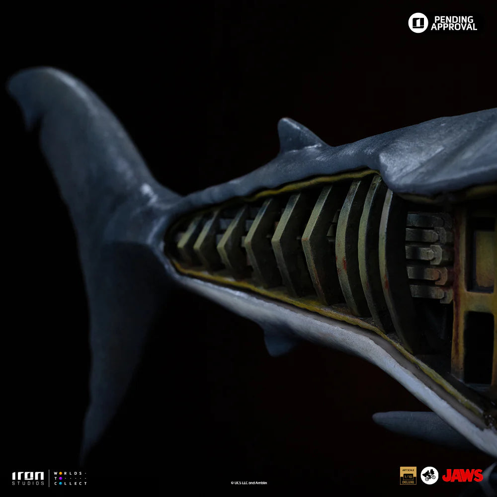 Steven Spielberg & Jaws 50th Anniversary Statue by Iron Studios