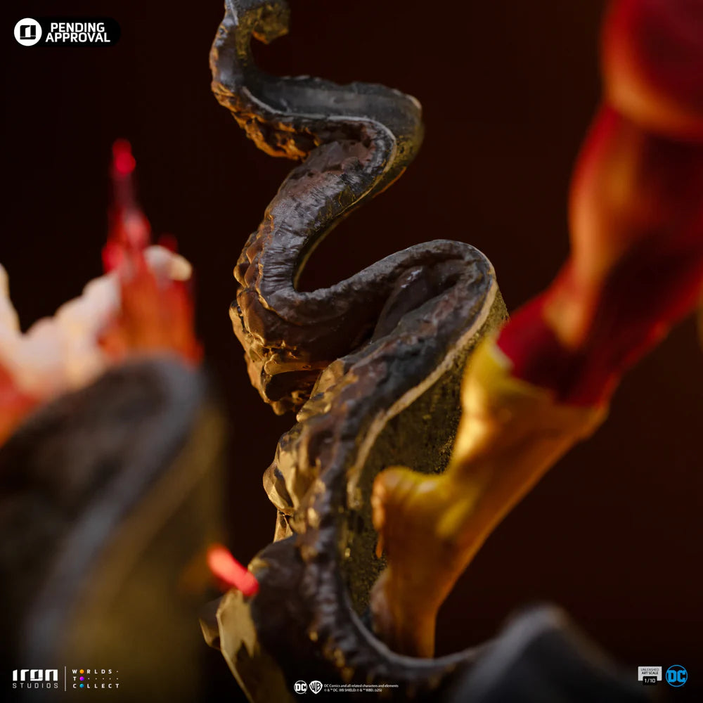 Iron Studios Flash Unleashed 1:10 Scale Statue