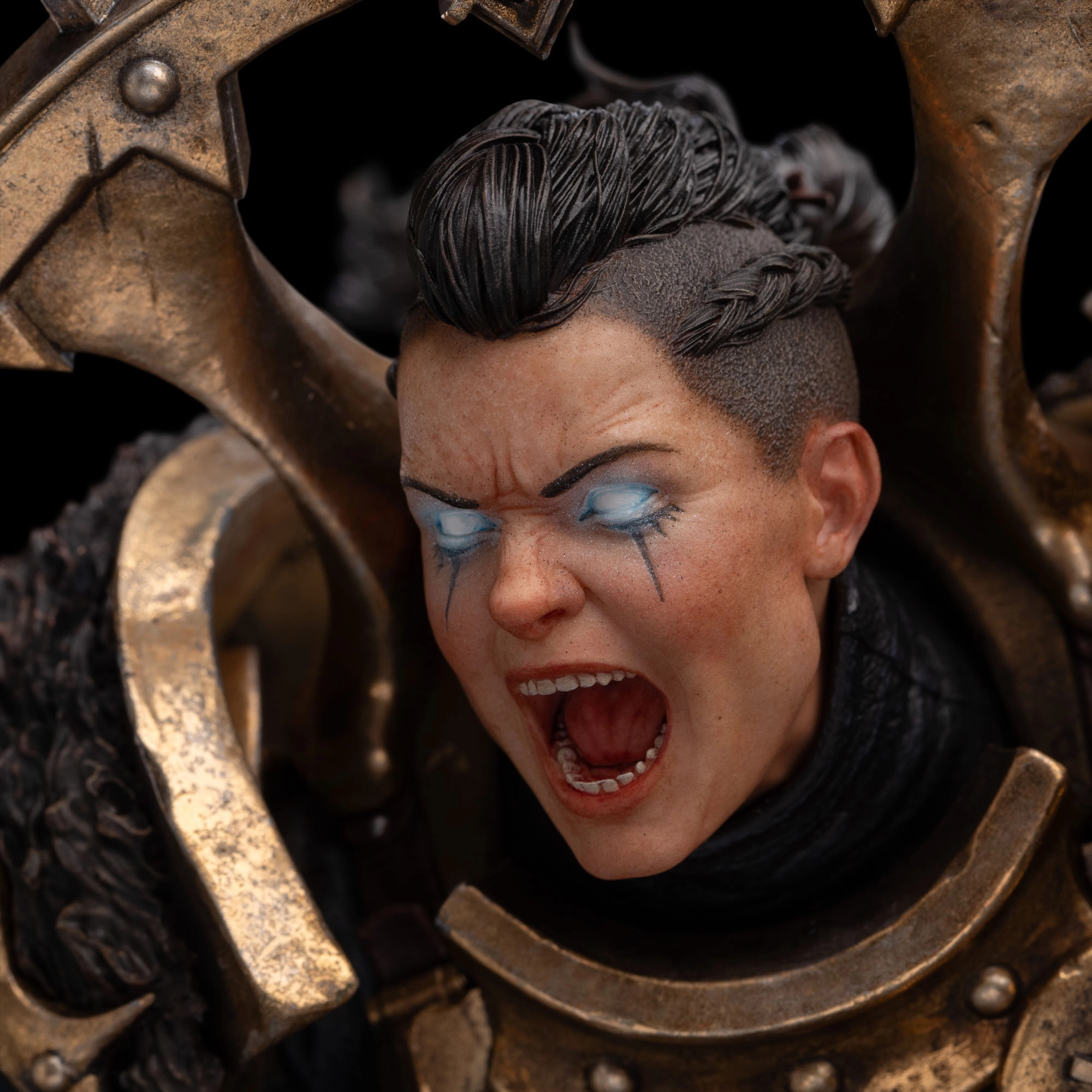 Warhammer Age of Sigmar Neave Blacktalon The God-King's Assassin Statue by Weta