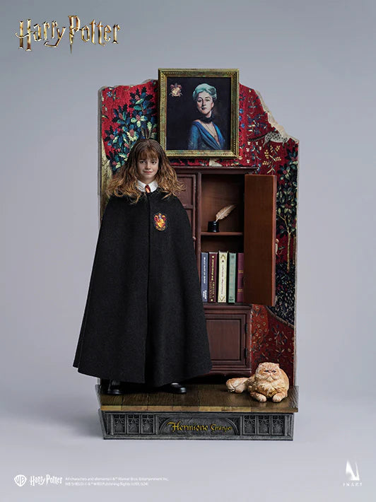 Hermione Granger 1/6 Collectible Figure by INART