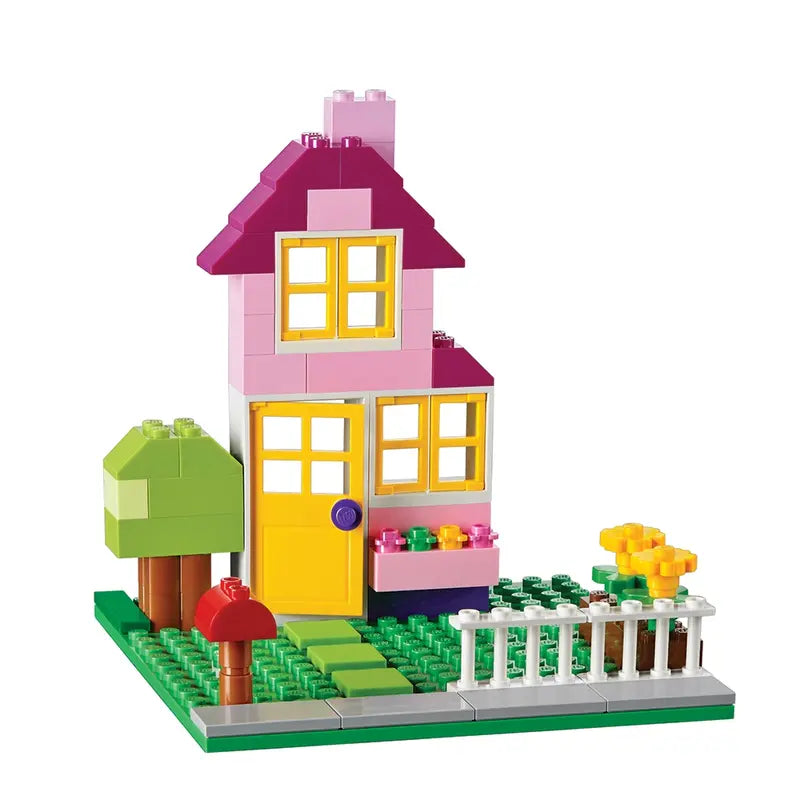 LEGO Classic Brick Box 10698 (790 Pieces)