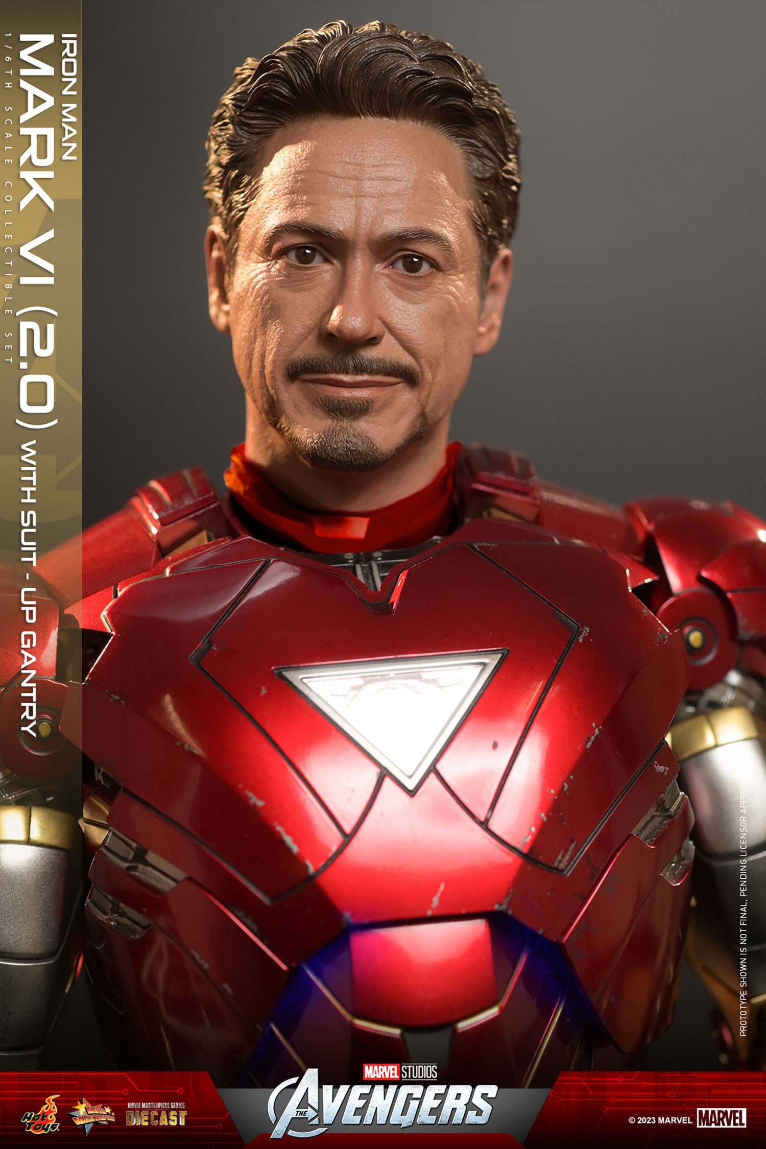 IRON MAN MARK VI (2.0) WITH SUIT-UP GANTRY Sixth Scale Figure Set by Hot Toys
