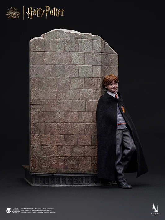 Ron Weasley 1/6 Collectible Figure (Deluxe Version) by INART