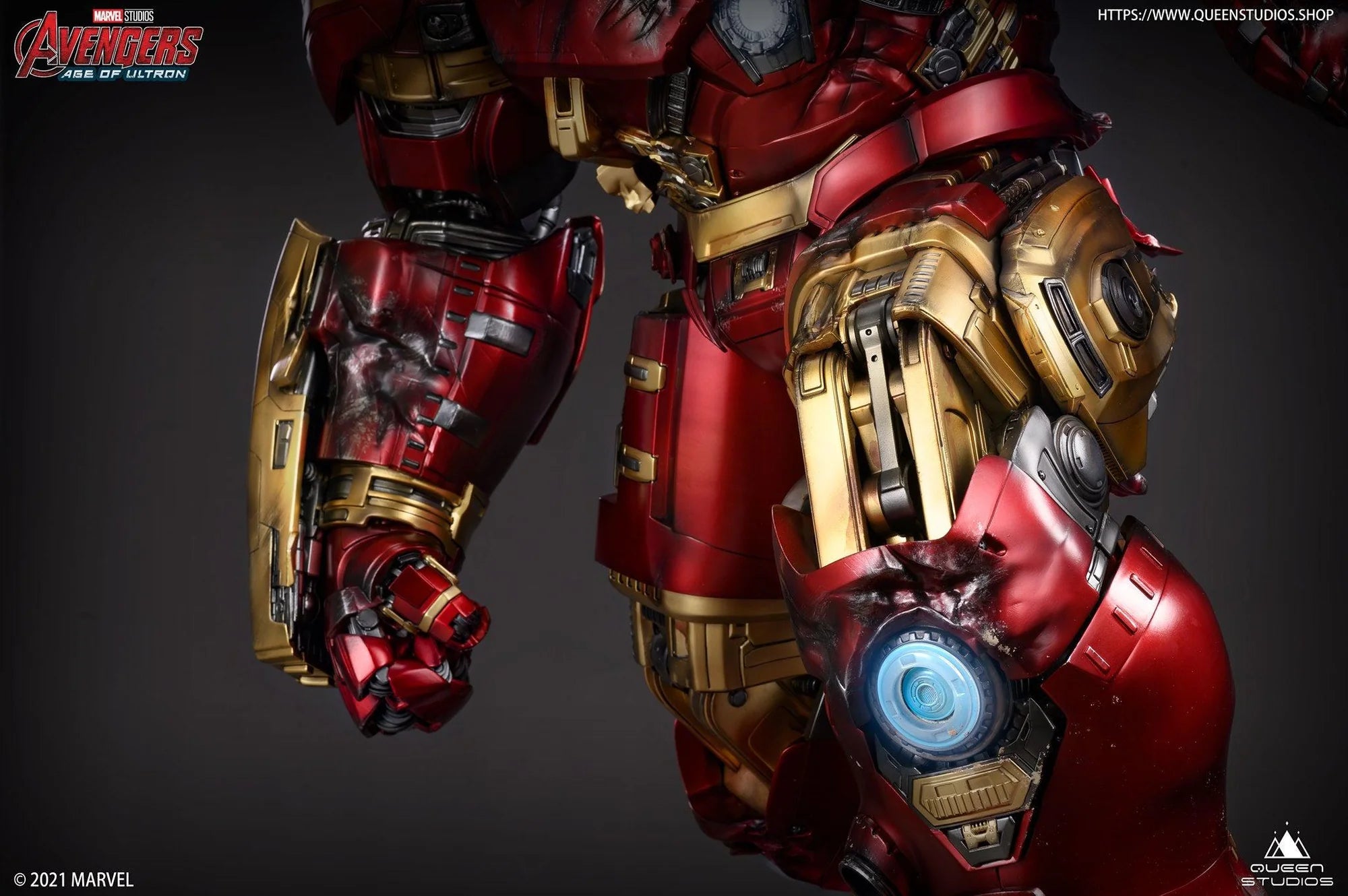 Queen Studios Iron Man Hulkbuster Mark 44 1/4 Scale Statue