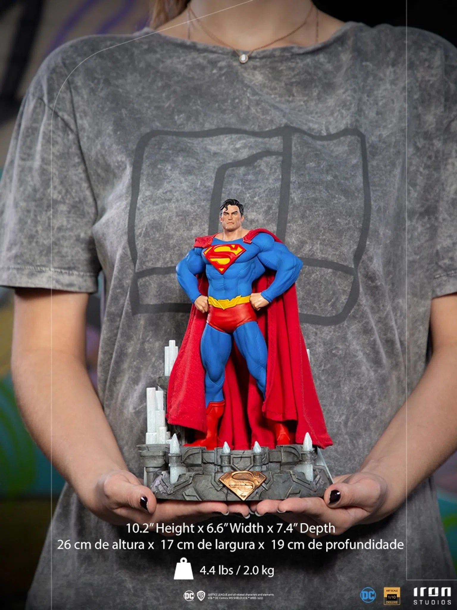 Superman Unleashed Deluxe DC Comics Art Scale 1/10 Statue By Iron Studios