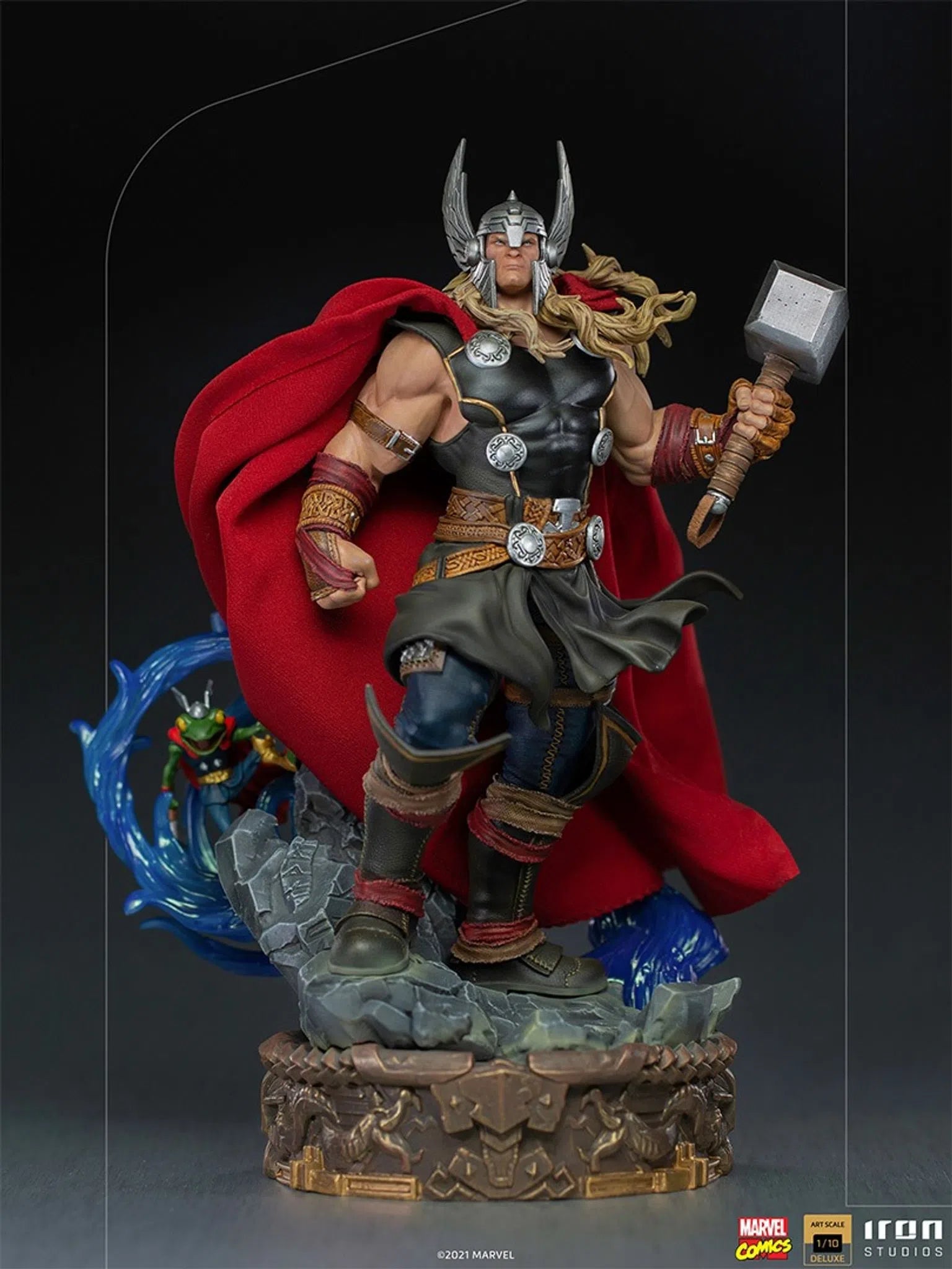 Thor Unleashed Deluxe 1:10 Scale Statue By Iron Studios