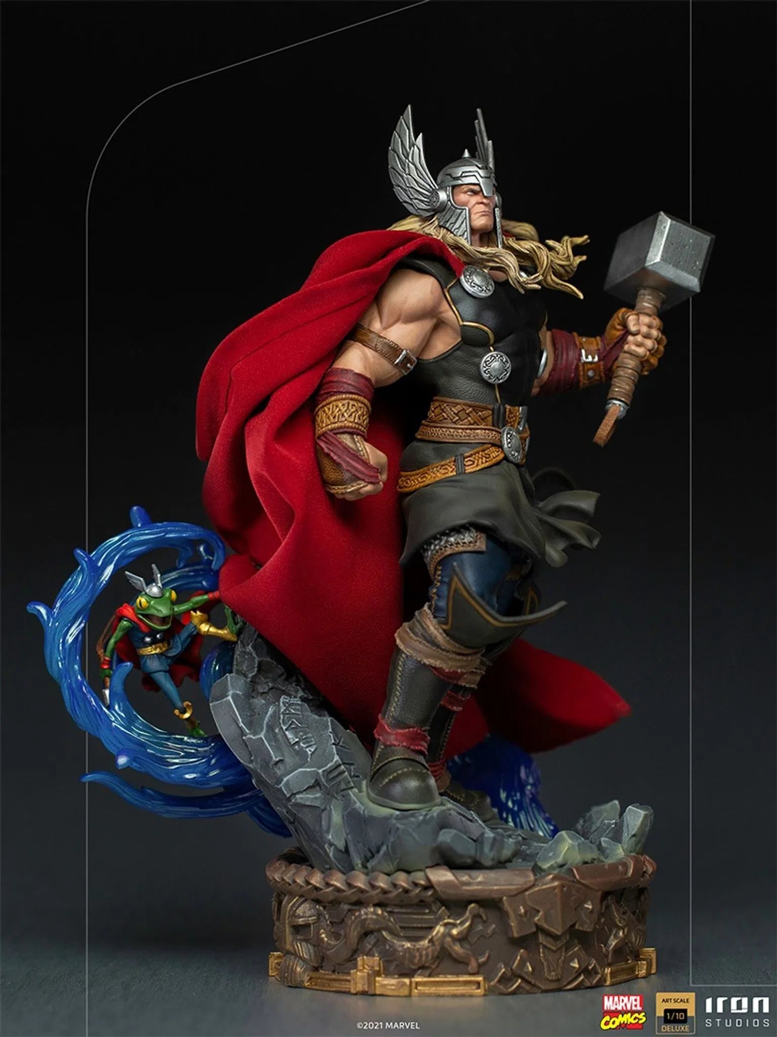 Thor Unleashed Deluxe 1:10 Scale Statue By Iron Studios