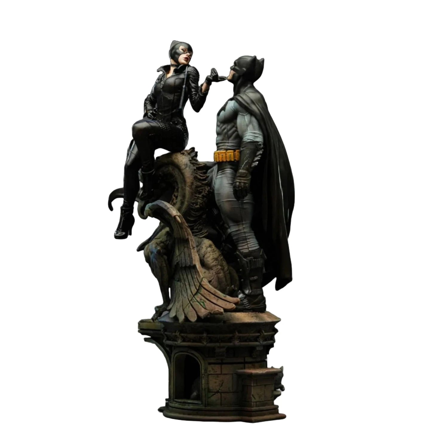Batman and Catwoman 1/6 Diorama by Iron Studios