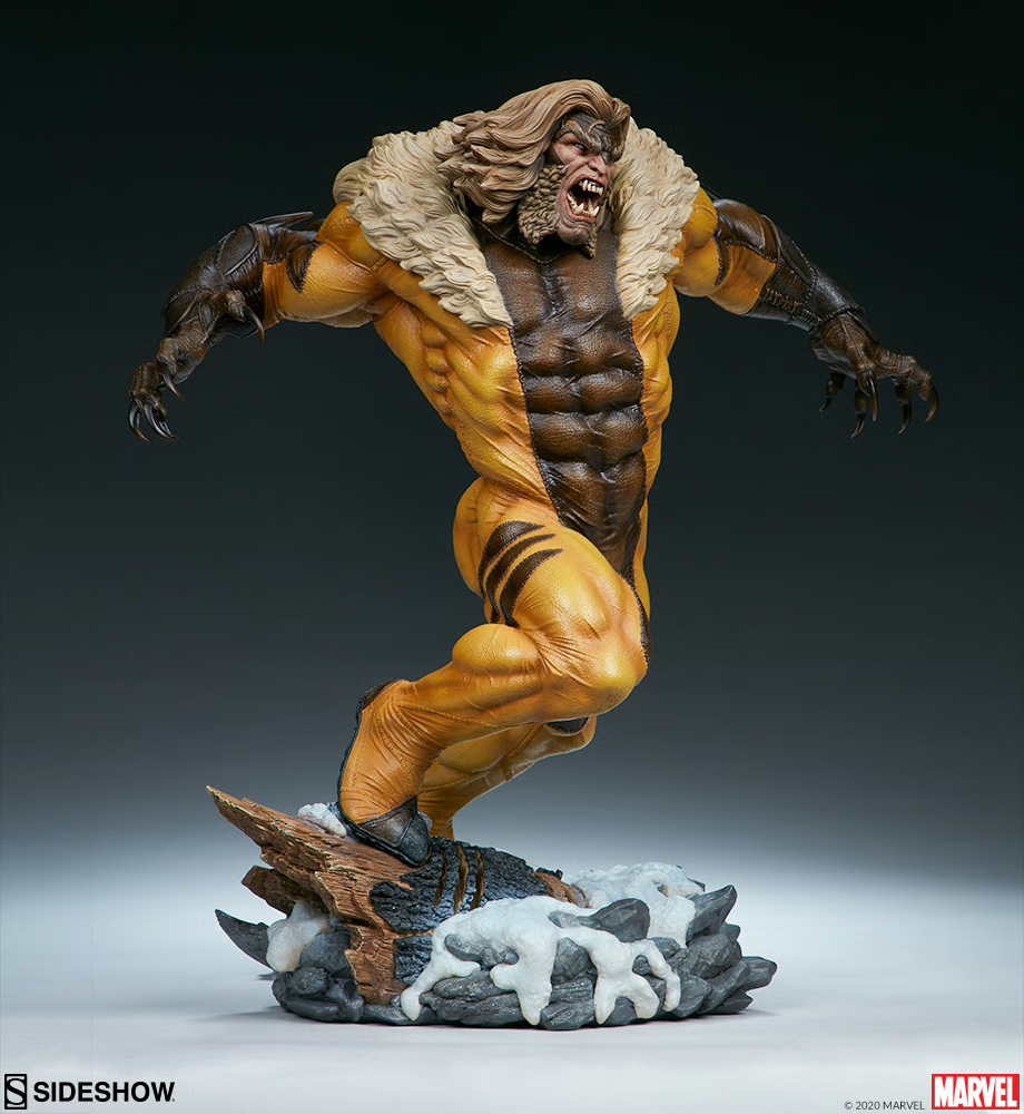 Sabretooth Premium Format Figure by Sideshow Collectibles