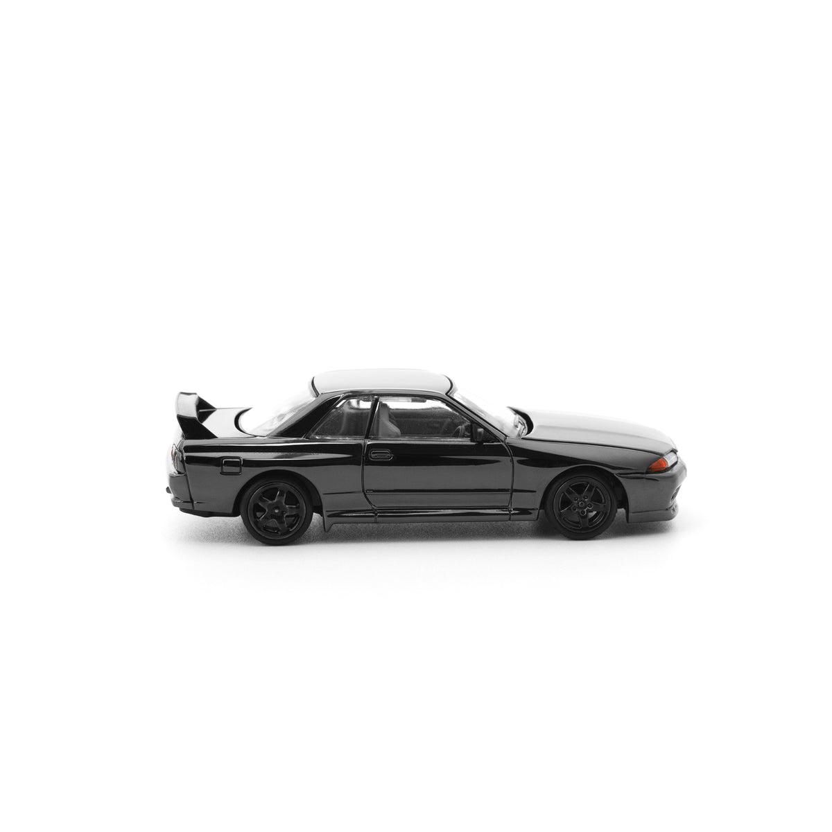 Nissan Skyline GT-R R32 DARK CHROME PRDC002 by Pop Race