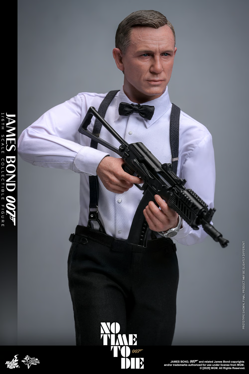 James Bond Sixth Scale Figure by Hot Toys