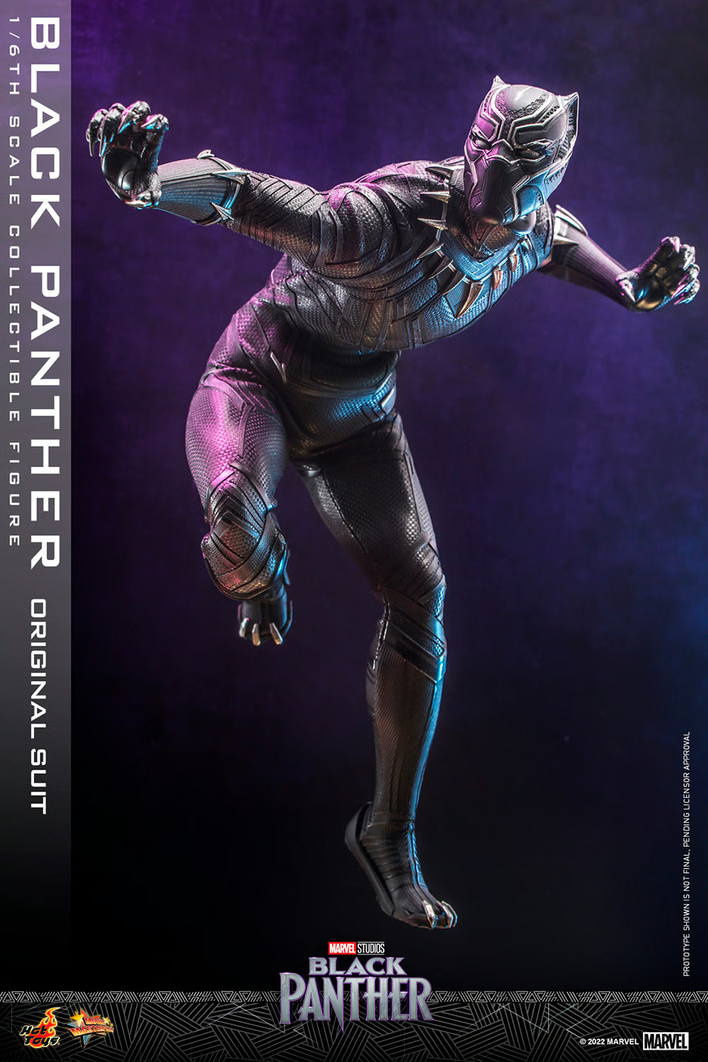 Black Panther (Original Suit) Sixth Scale Figure by Hot Toys