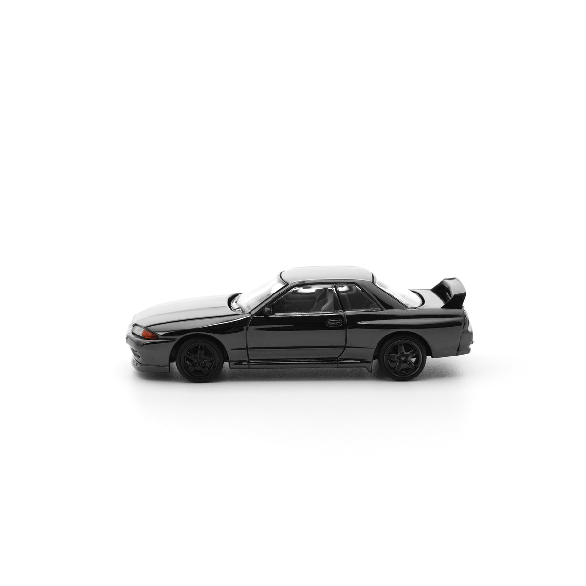 Nissan Skyline GT-R R32 DARK CHROME PRDC002 by Pop Race