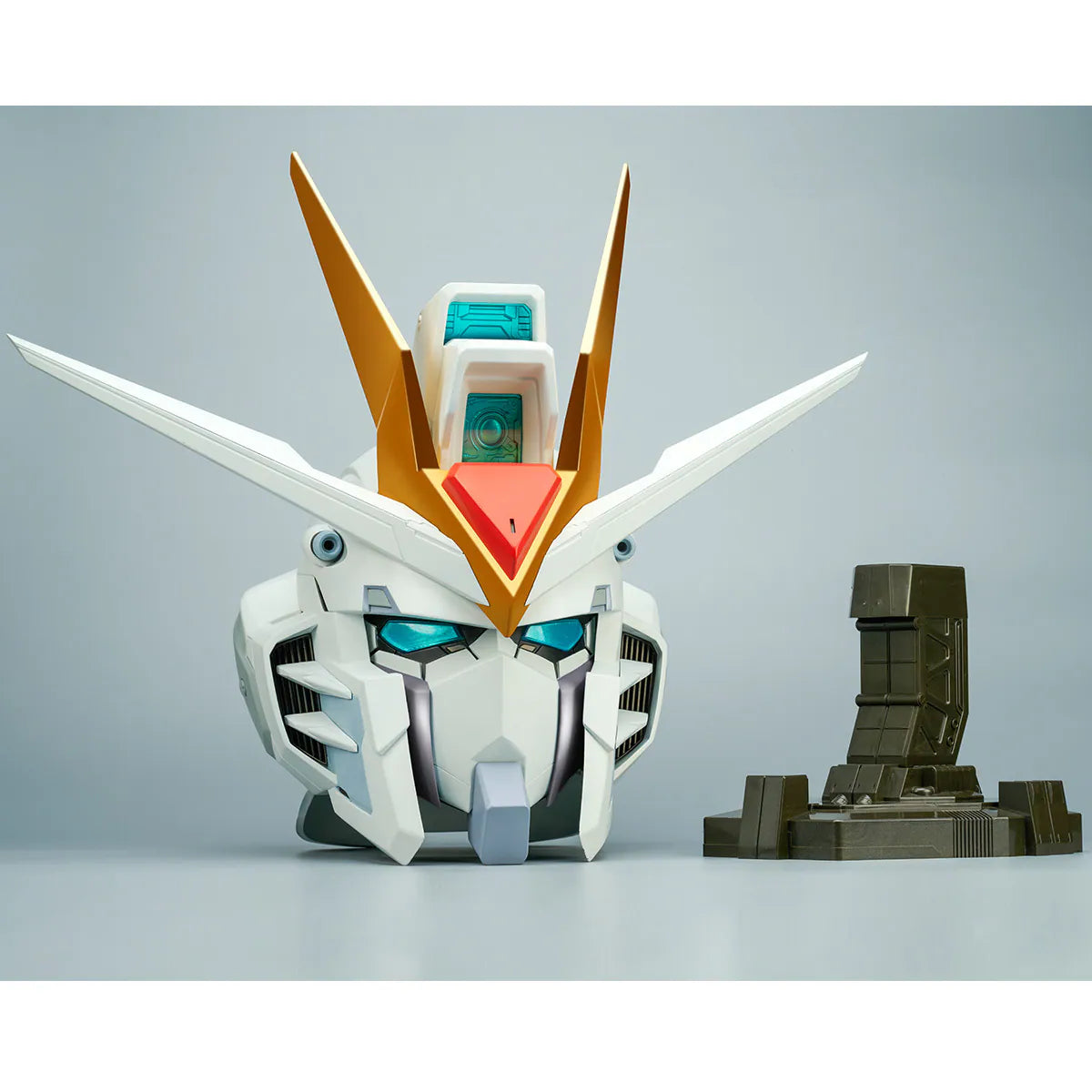 Bandai BN HEAD Collection Rising Freedom Gundam Head Sculpt