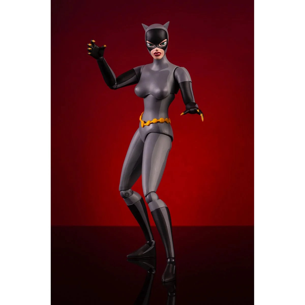 Batman: The Animated Series Catwoman 1:6 Scale Action Figure By Mondo