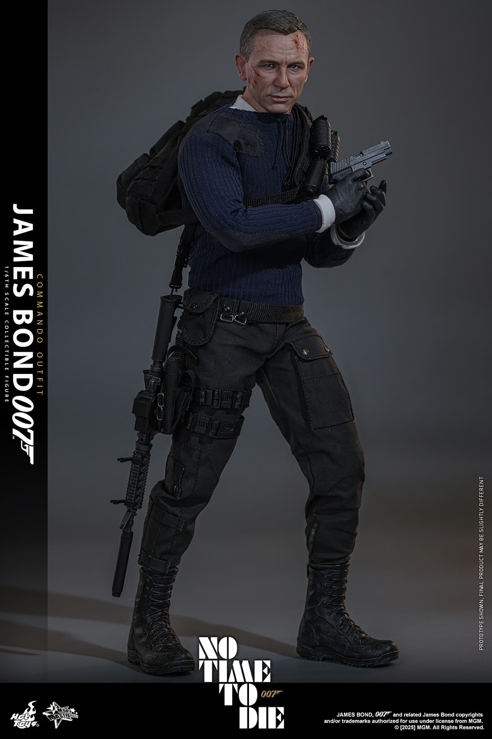 James Bond (Commando Outfit) Sixth Scale Figure by Hot Toys