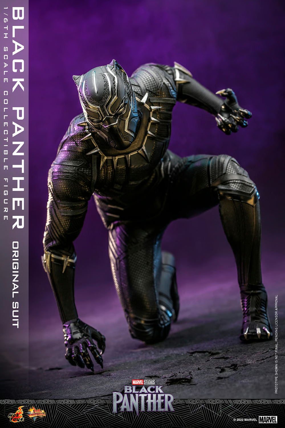 Black Panther (Original Suit) Sixth Scale Figure by Hot Toys