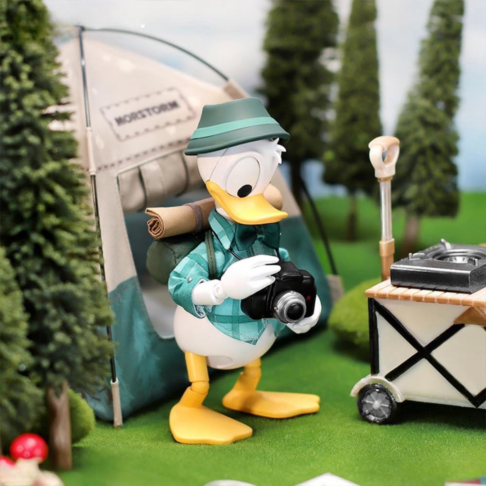 Disney Donald Duck Urban Escape Plan Action Figure