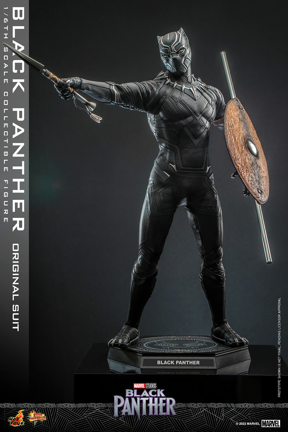 Black Panther (Original Suit) Sixth Scale Figure by Hot Toys