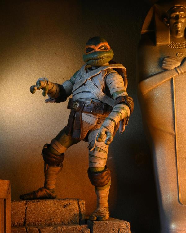 Universal Monsters x TMNT Ultimate Michelangelo as The Mummy