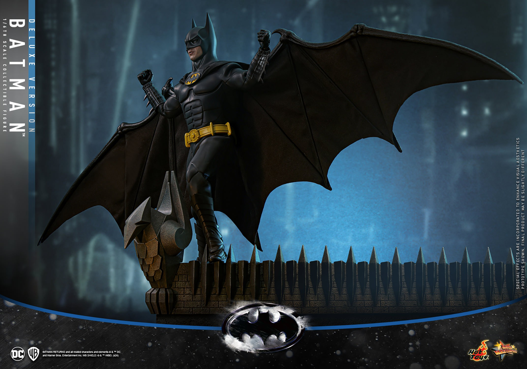 BATMAN (DELUXE VERSION) Sixth Scale Figure by Hot Toys