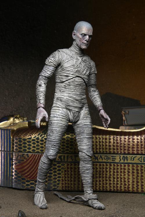 Universal Monsters Ultimate Mummy (Color) Figure