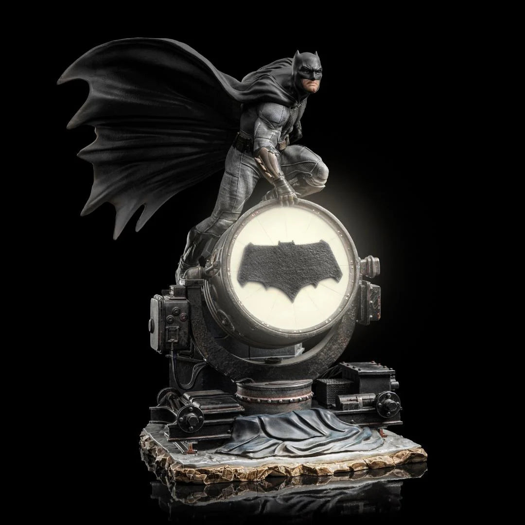 Batman on Batsignal Deluxe Zack Snyder`s Justice League Deluxe Art Scale 1/10