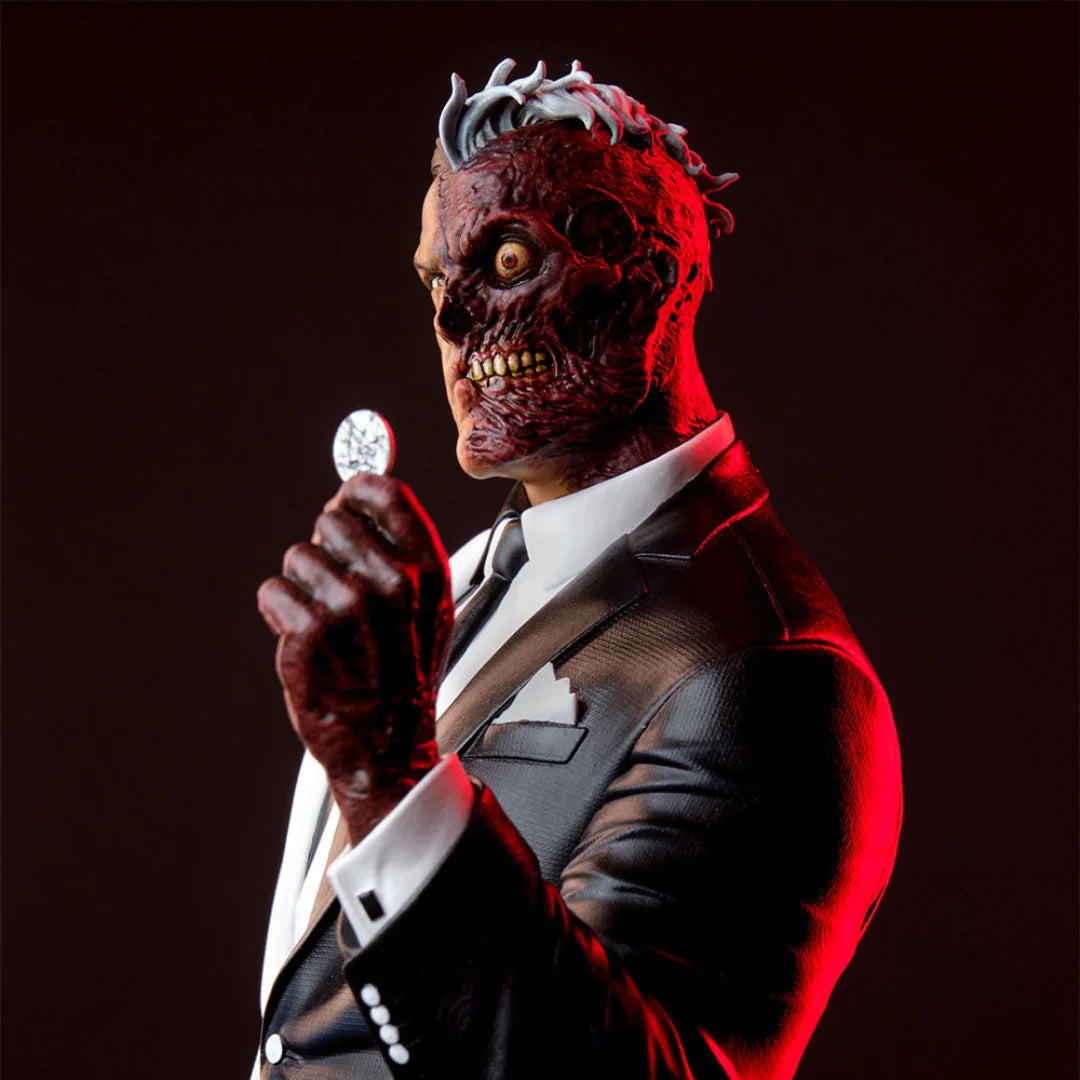 TWO-FACE Collector 1/4Scale Maquette By Tweeterhead