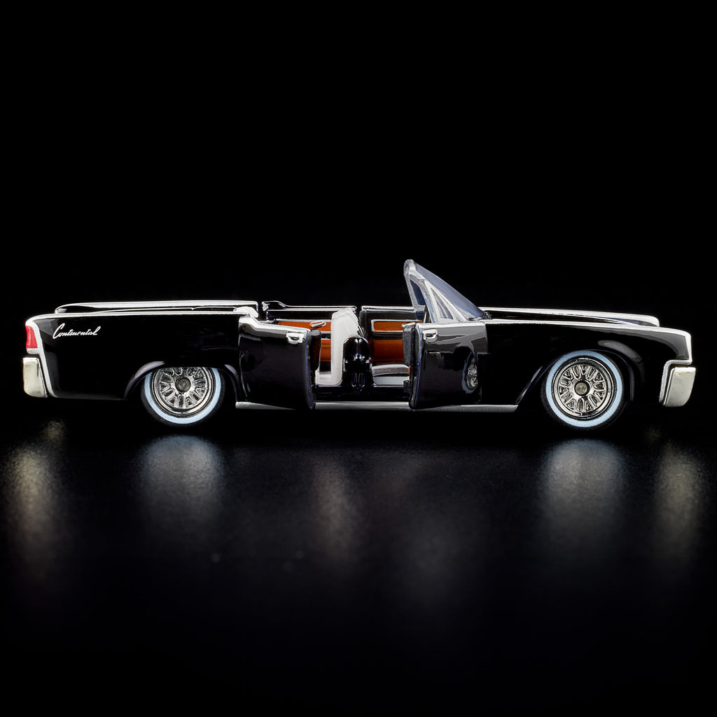 Hot Wheels RLC Exclusive ’61 Lincoln Continental