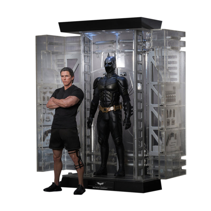 BATMAN ARMORY WITH BRUCE WAYNE Set by Hot Toys