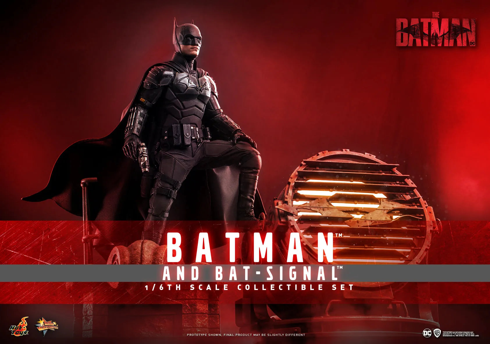 BATMAN AND BAT-SIGNAL Collectible Set by Hot Toys