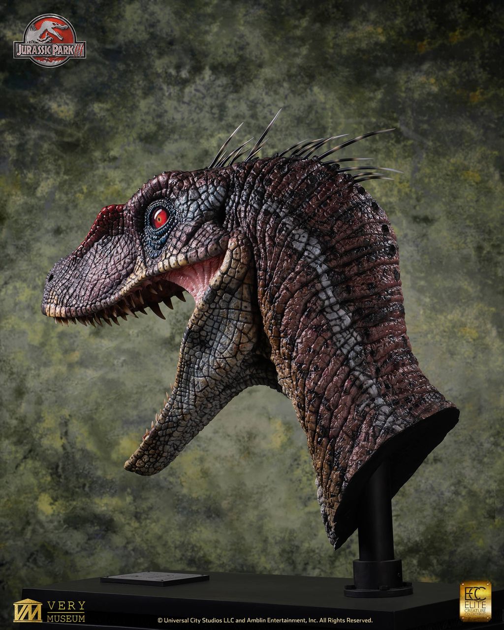JP III: Male Alpha Velociraptor Bust