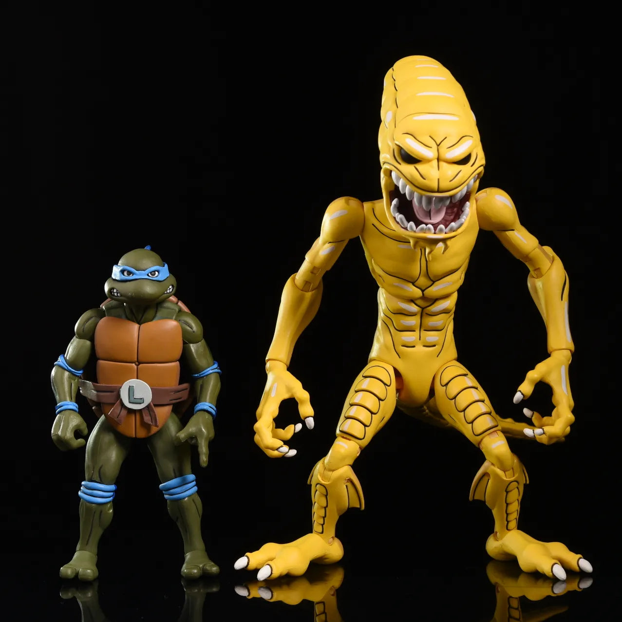 Teenage Mutant Ninja Turtles Classic Cartoon Pizza Monster Figure