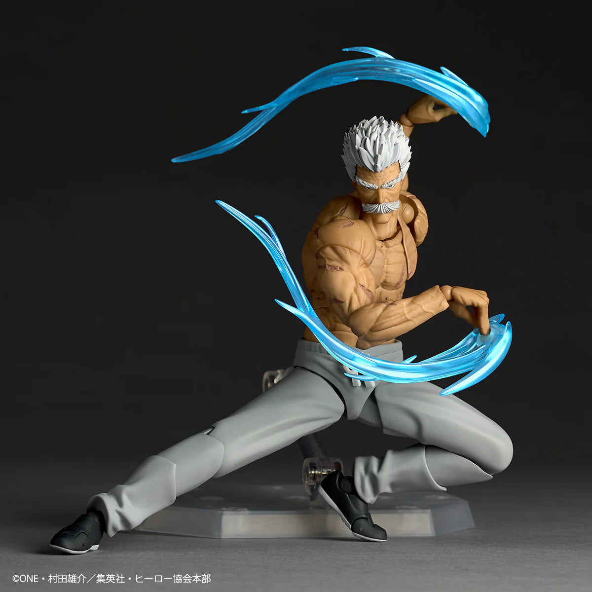Kaiyodo Amazing Yamaguchi Revoltech One-Punch Man Silver Fang Action Figure