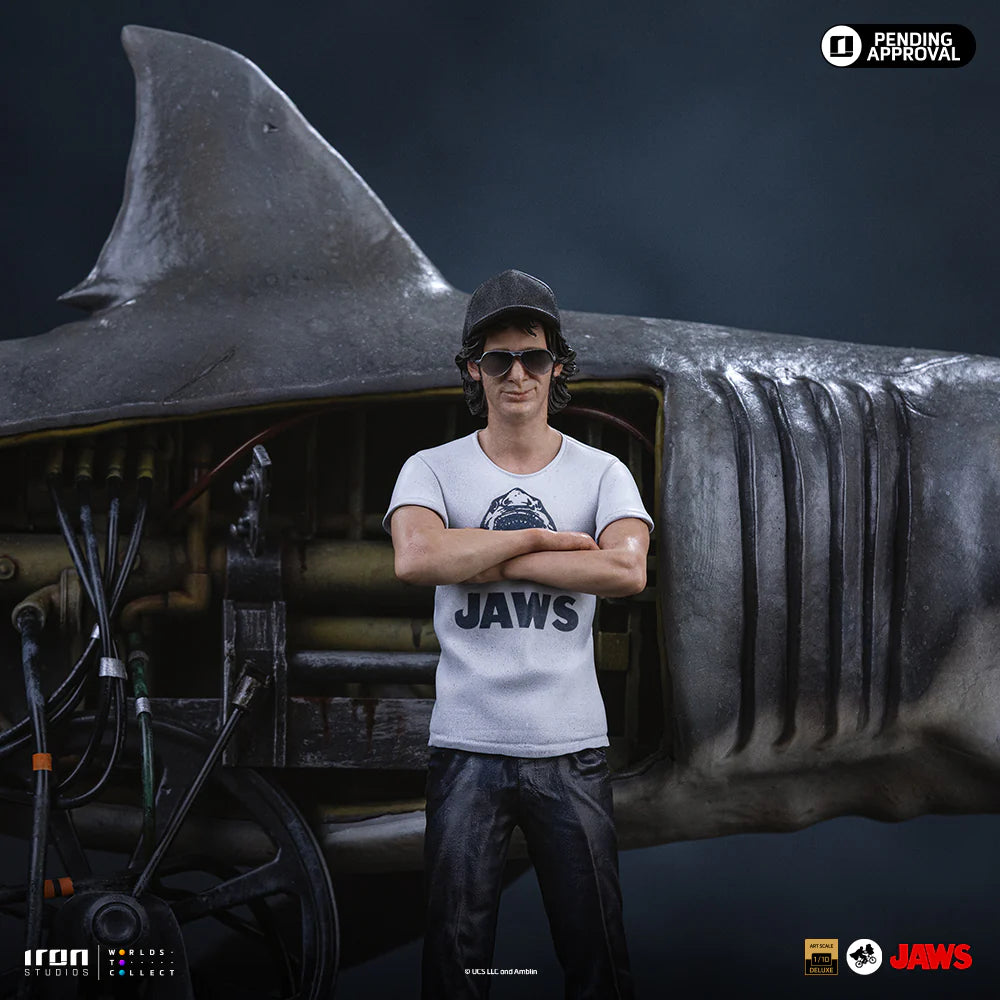 Steven Spielberg & Jaws 50th Anniversary Statue by Iron Studios