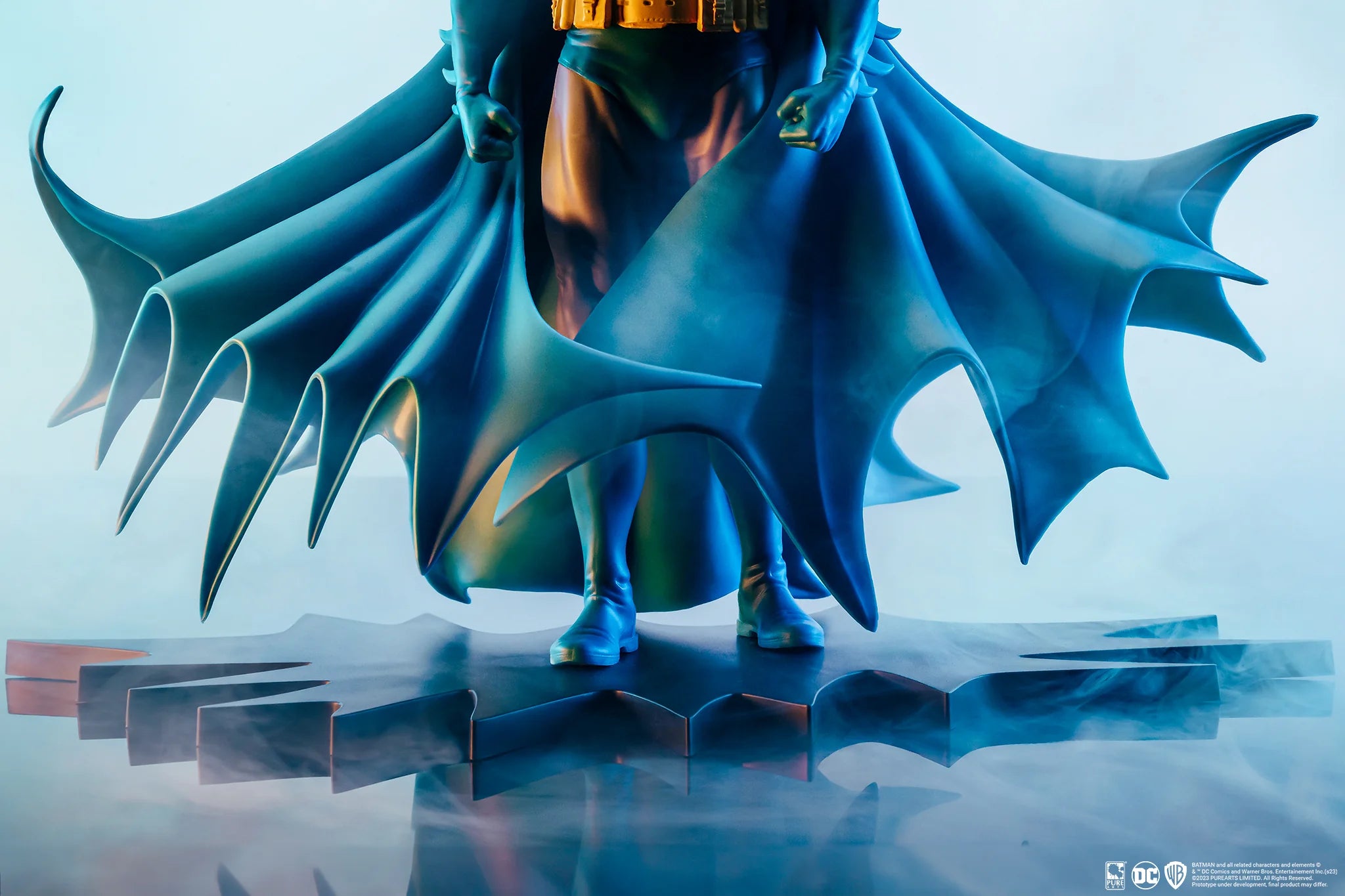 DC Comics Batman (Classic Ver.) 1/8 Scale PX Previews Exclusive Statue