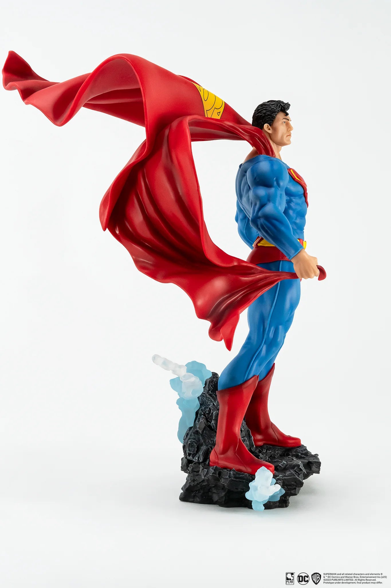 DC Heroes Superman Classic Version 1:8 Scale Statue Previews Exclusive