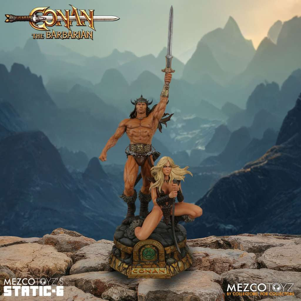 Mezco Conan The Barbarian and Valeria Statue