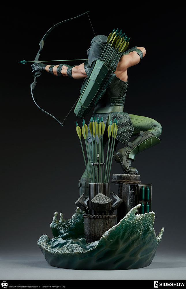 Green Arrow Premium Format Figure by Sideshow Collectibles