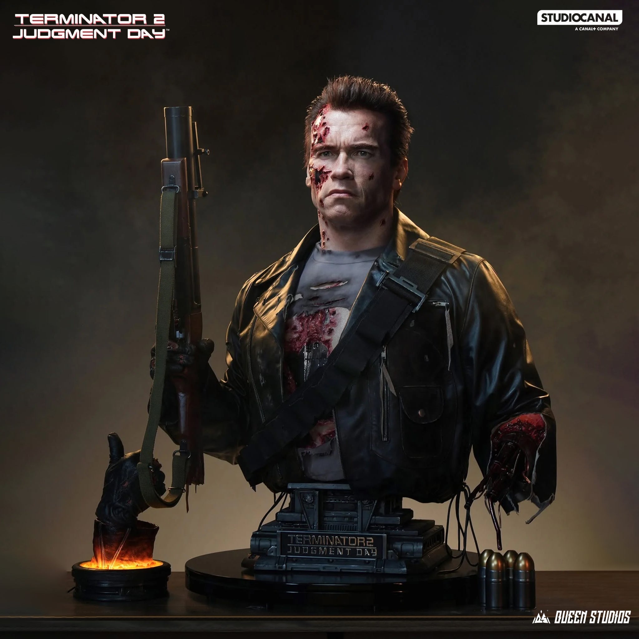 Terminator 2: T-800 Battle Damaged (Mechanical) Life-Size Bust