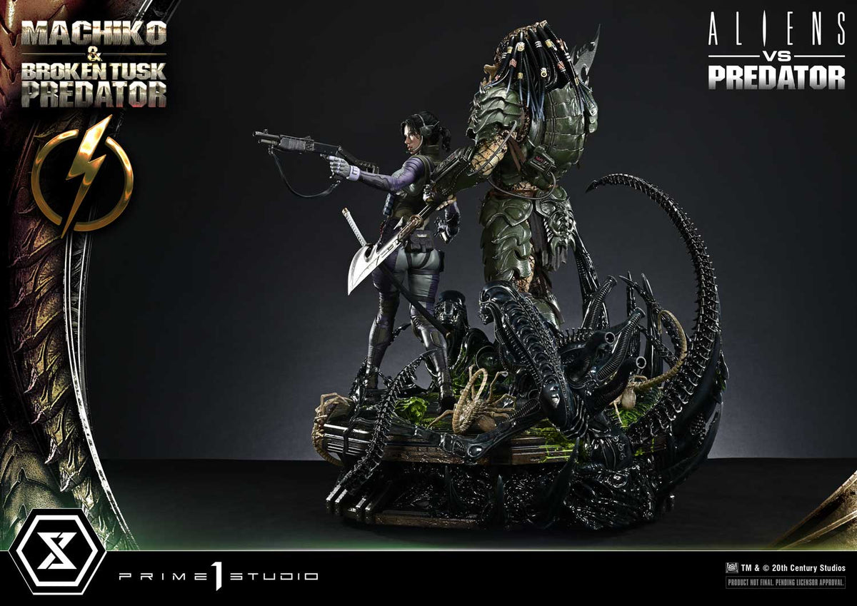 Machiko & Broken Tusk Predator (Aliens vs. Predator Comic) DX Bonus 1/4 Statue by Prime 1 Studio