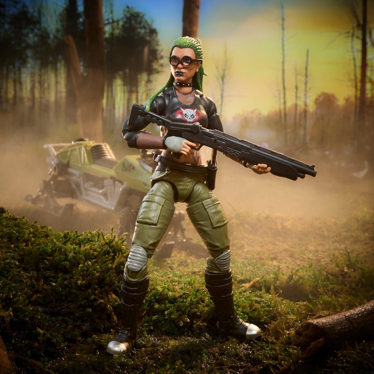 G.I. Joe Classified Series Zanya and Dreadnok Chameleon (Swamp Skier) Vehicle Action Figure