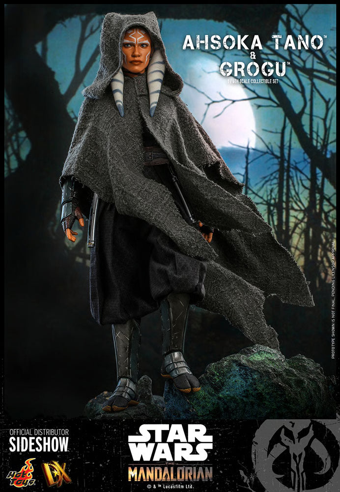 Star Wars The Mandalorian Ahsoka Tano and Grogu Set by Hot Toys